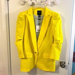 New Smythe Scrunch sleeve Longline Blazer in Lemon Seersucker